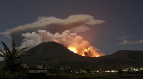 eruzione vulcano Gamalama