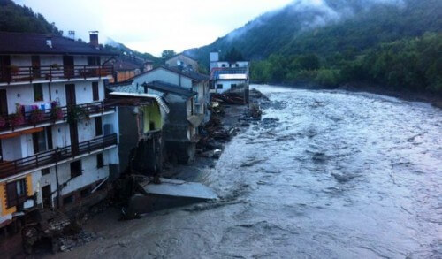 Alluvione in Emilia-Romagna, abitazioni crollate e danni