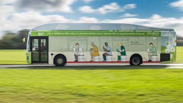 Nel Regno Unito è entrato in funzione il primo bio-bus che funziona grazie alla pupu