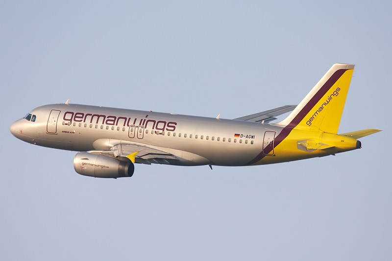 Tragedia Germanwings: incidente forse causato dall'esplosione di pile in cabina di pilotaggio