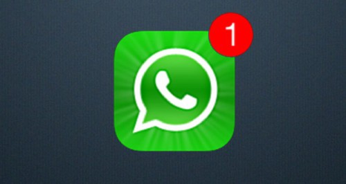 WhatsApp evolve e segue lo stile di Facebook