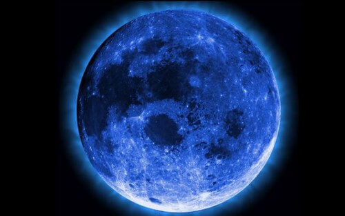 Luna Blu: occhi al cielo per un evento che accade solo ogni tre anni
