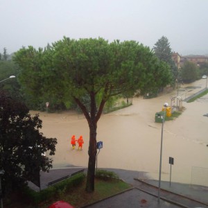 alluvione-toscana.jpg