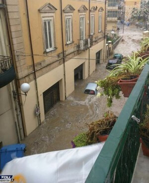 nubifragio-giardini-naxos.jpg