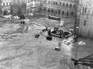 Alluvione-firenze1.jpg