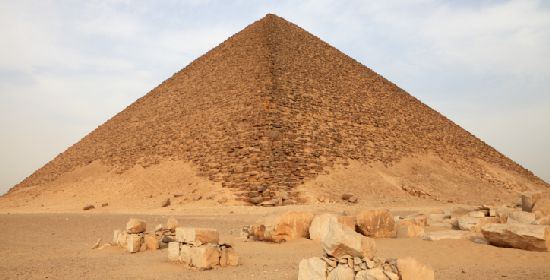 Piramidi, una nuova ipotesi sulla costruzione
