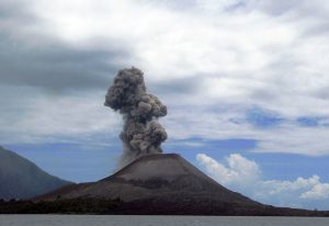 Anak-Krakatoa.jpg