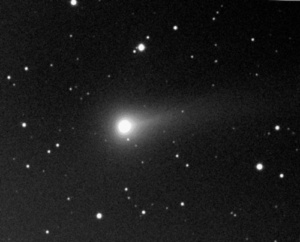 black-and-white-image-of-comet-c-2020-s3-erasmus-on-14-november-2020-m.png