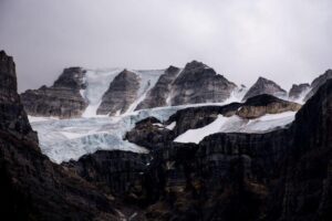 photograph-of-peak-with-glacier-in-north-america-m.jpg