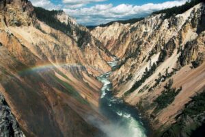 yellowstone-m.jpg