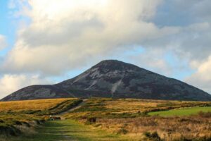 county-wicklow-cursus-monuments-m.jpg