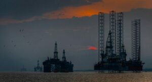 oil-rigs-m.jpg