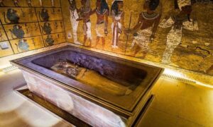 tutankhamun-tomb-curse-m.jpg