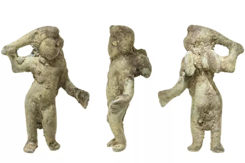 ancient-roman-cupid-figurine.png