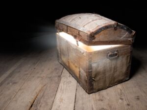 treasure-chest-royalty-free-image-1715272624.jpg