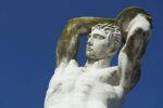 Il Mistero dell’Esclusione del Nuoto dai Giochi Olimpici Antichi