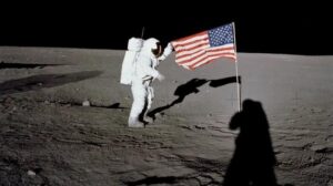 apollo-12-flag-m.jpg