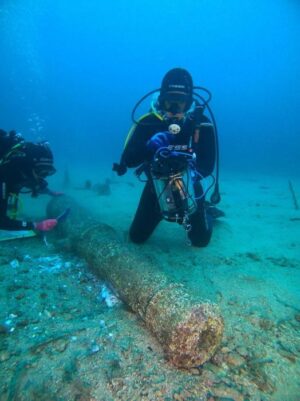 underwater-archaeology-m.jpg