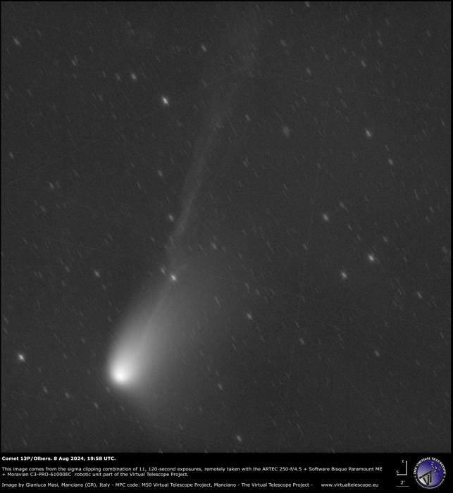 La cometa 13P/Olbers fotografata l'8 agosto 2024, mostrando la sua incredibile, ma leggermente strana, coda.