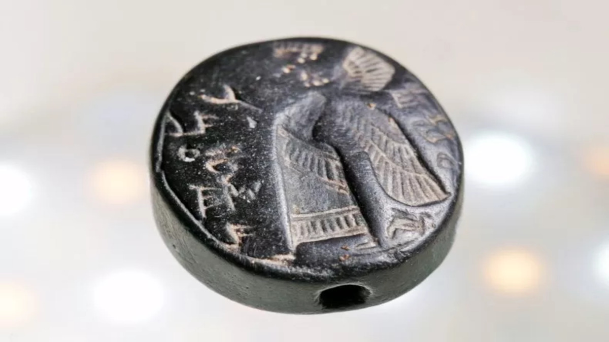 ancient-stone-seal-found-jerusalem-1.jpg