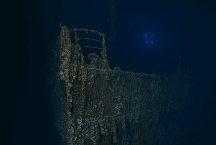 Il ponte del relitto del Titanic fotografato nel 2024.