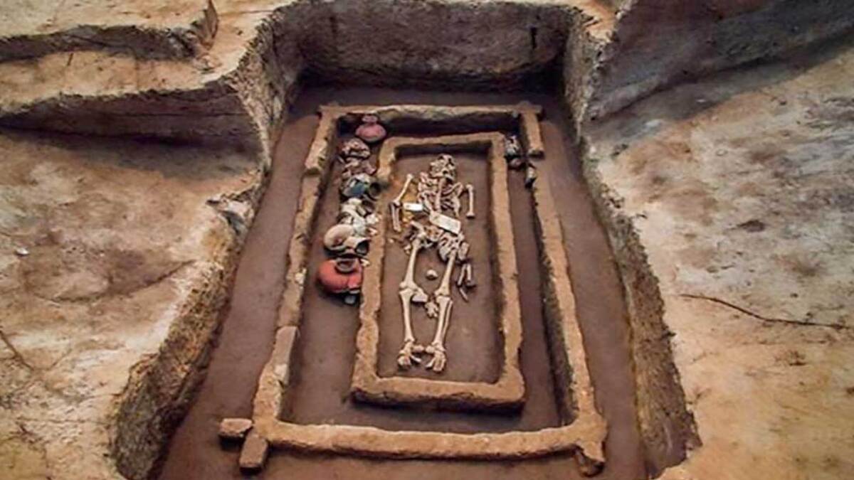 5000-year-old-royal-tomb-discovered-in-central-China-1.jpg