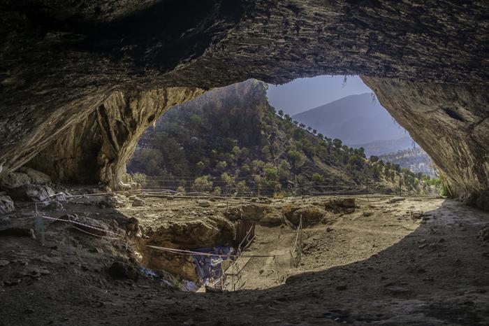 La Caverna di Shanidar, un sito archeologico situato sul Monte Bradost nella Governatorato di Erbil nella Regione del Kurdistan. 