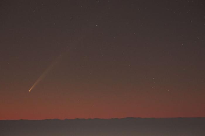 comet-m-2.jpg