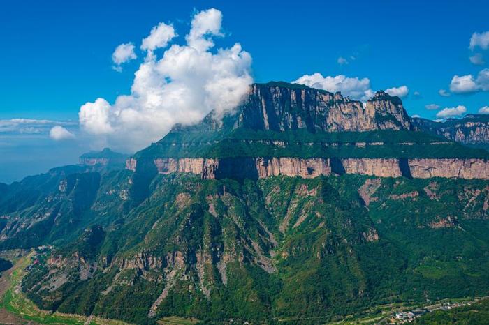 landscape-photo-taken-during-a-tour-of-taihang-mountain-in-china-m.jpg