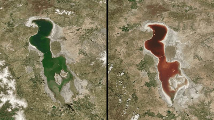 Due immagini del lago Urmia. La prima mostra il lago in condizioni ideali, con acqua blu; la seconda mostra il lago il 18 luglio 2016, con acqua vivacemente rossa.