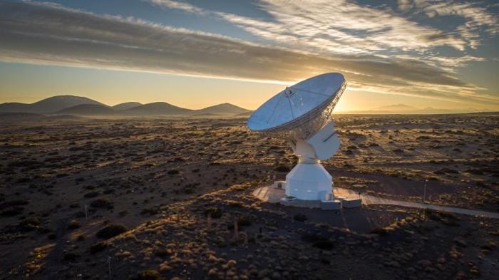 Stazione di Monitoraggio Malargüe dell'ESA all'Alba