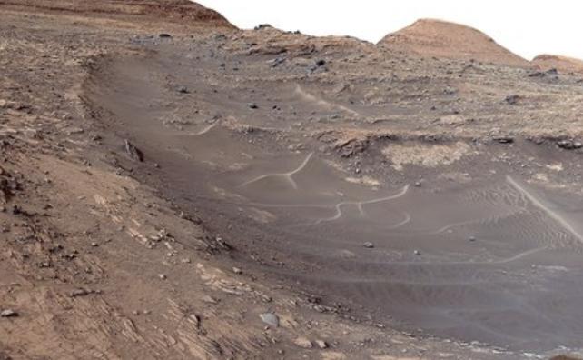 Vista 3D di Curiosity della valle di Gediz