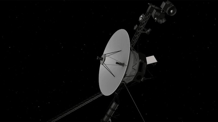 Rappresentazione dell'artista di Voyager. La sua antenna è la caratteristica più grande.