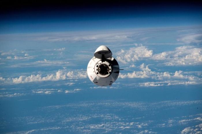 SpaceX Dragon Resupply Ship Approaches International Space Station