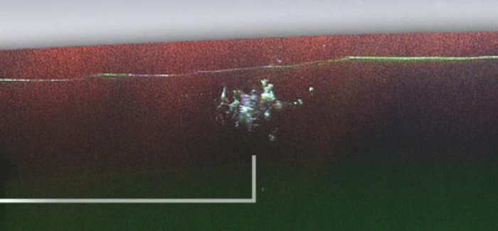 Tracce di Camp Century viste sotto il Ghiacciaio della Groenlandia rilevate dal radar.