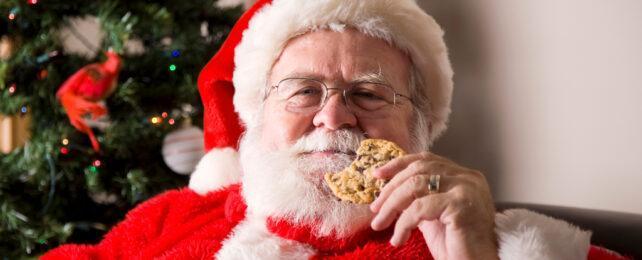 santa_eating_cookie-642x260-1.jpg