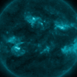 L’imminente tempesta solare: un’esplosione di luce aurorale