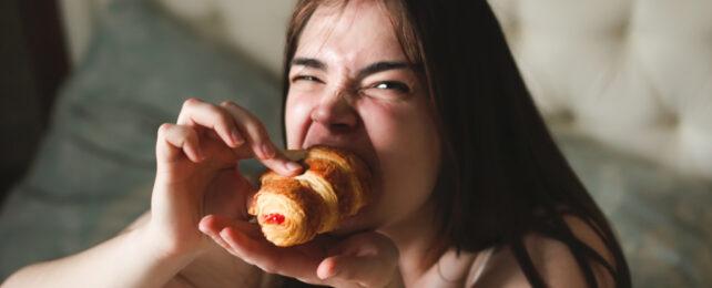 woman_eating_pastry-642x260-2-1.jpg